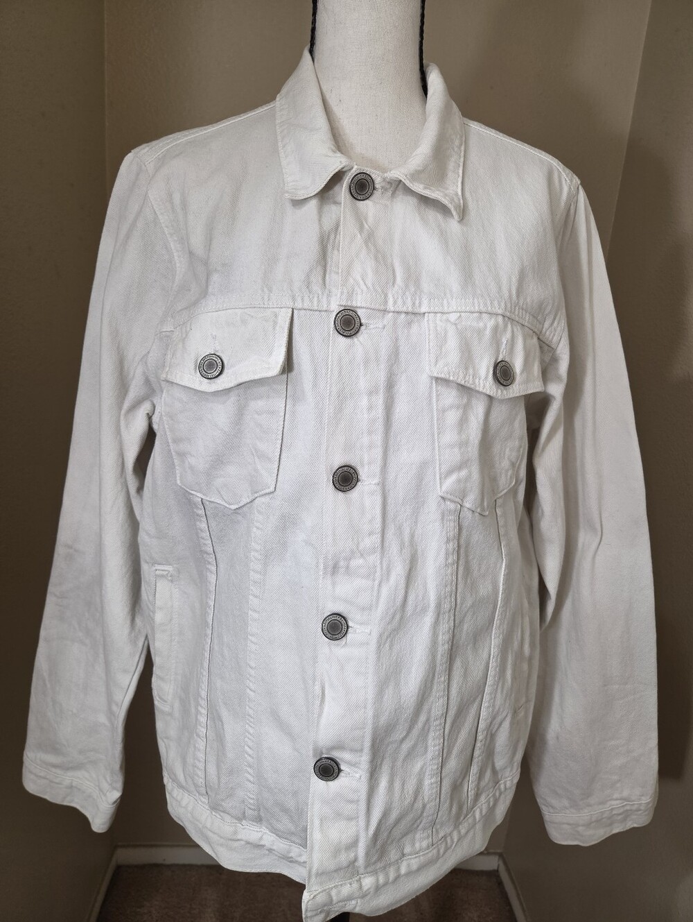 Men's White Denim Jacket - Classic Button-Front Style